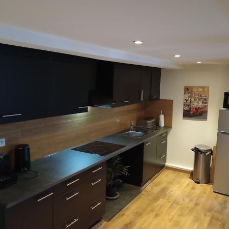 Charmant Duplex A 200M De La Cathedrale Apartment Лиеж Екстериор снимка